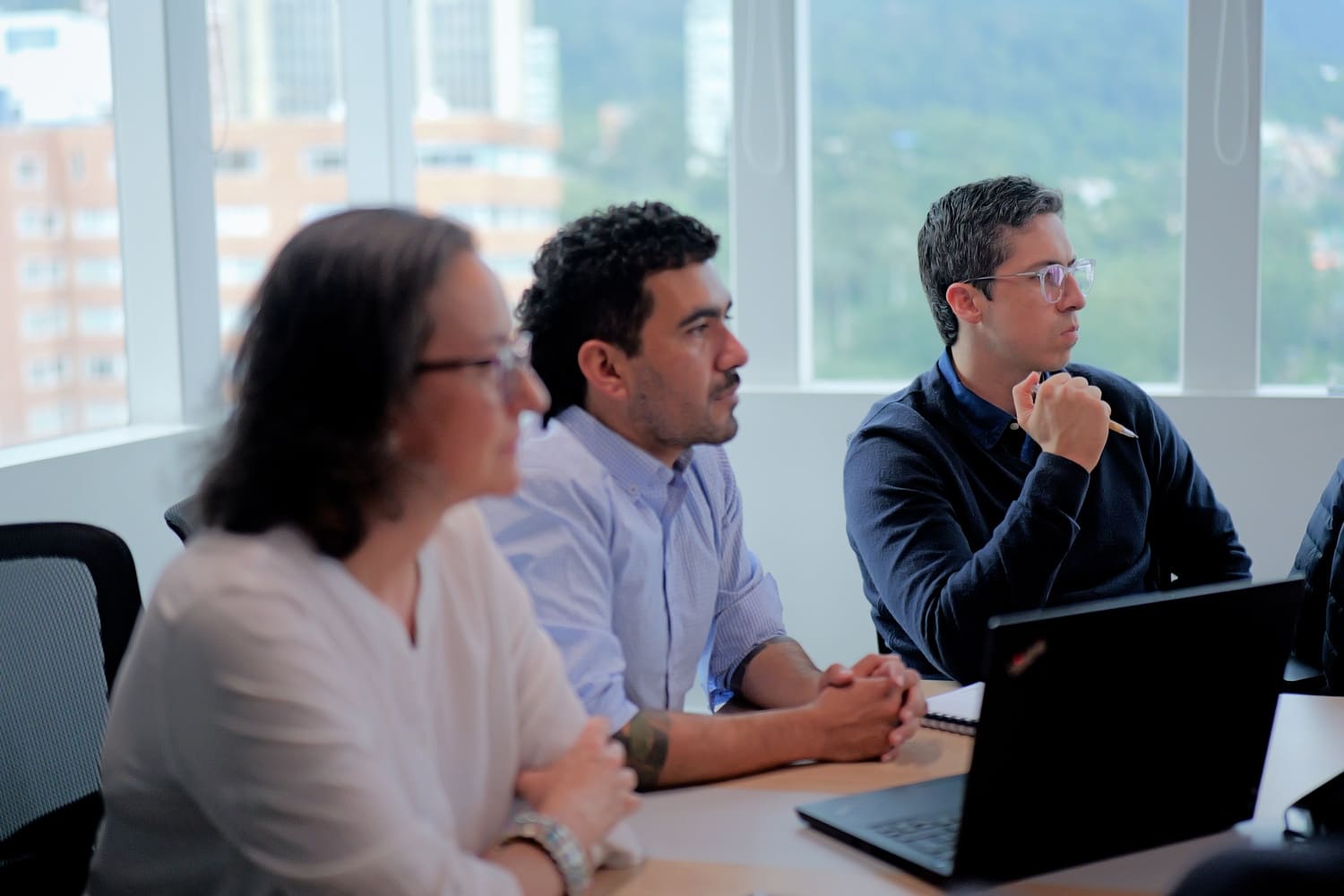 Garantiza recursos del Programa Generación E por $2,8 billones